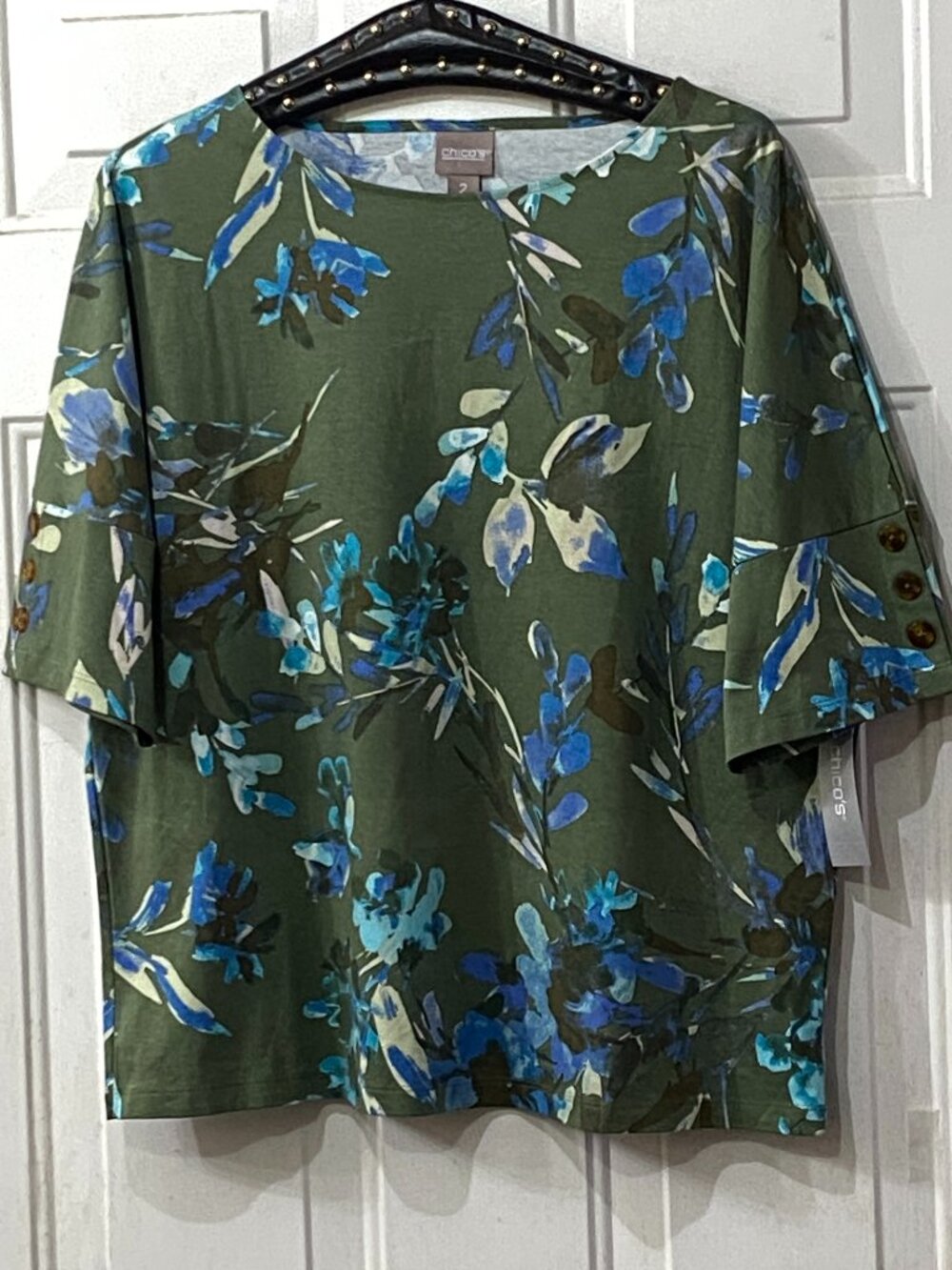 NWT Chico's Sz 2 (L) Womens Tee Shirt Elbow Sleeve Olive/Multi  Enchanted Floral